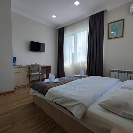 Hotel Botanica Chakvi Eksteriør billede