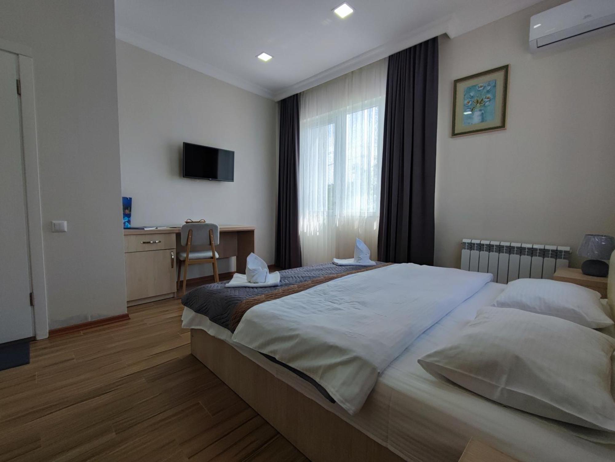 Hotel Botanica Chakvi Eksteriør billede