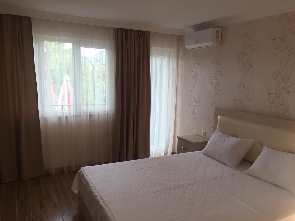 Hotel Botanica Chakvi Eksteriør billede